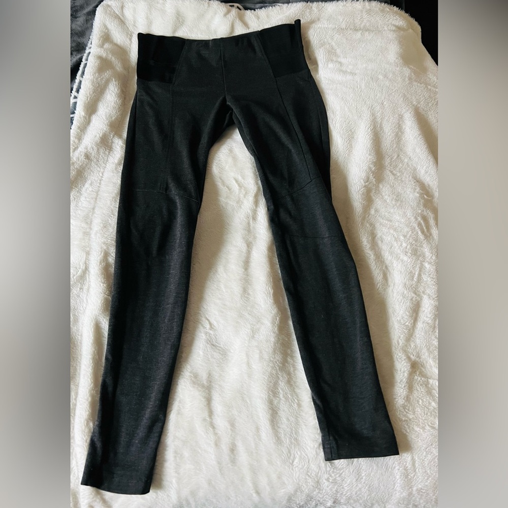 KUT From The Kloth Ponte Knit Leggings Pull On Skinny Pants.